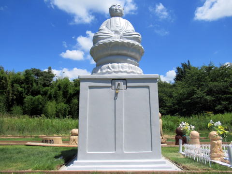 3万円の合葬墓の写真